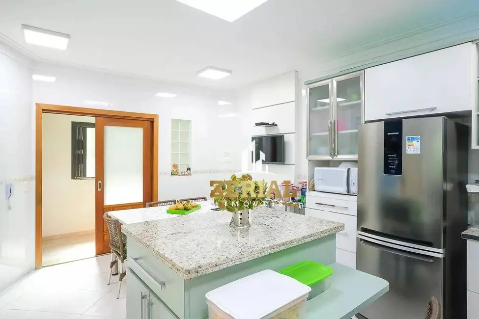Foto 4 de Casa com 4 quartos à venda e para alugar, 320m2 em Osvaldo Cruz, Sao Caetano Do Sul - SP