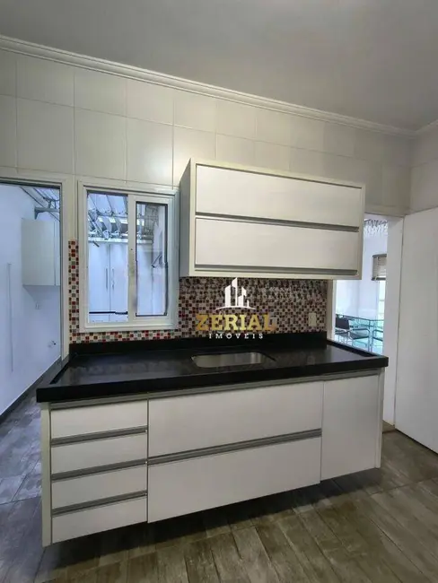 Foto 6 de Sobrado com 3 quartos à venda e para alugar, 150m2 em Jardim, Santo Andre - SP