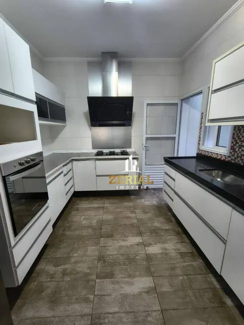 Foto 4 de Sobrado com 3 quartos à venda e para alugar, 150m2 em Jardim, Santo Andre - SP