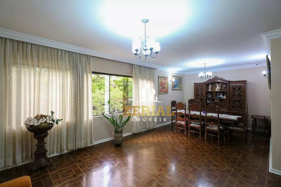 Casa com 4 quartos à venda, 388m2 em Jardim São Caetano, Sao Caetano Do Sul - SP - imagem 1 Foto 1 de Casa com 4 quartos à venda, 388m2 em Jardim São Caetano, Sao Caetano Do Sul - SP