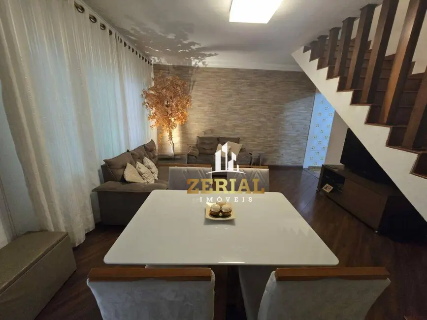 Sobrado com 2 quartos à venda, 79m2 em Sao Caetano Do Sul - SP - imagem 2 Foto 2 de Sobrado com 2 quartos à venda, 79m2 em Sao Caetano Do Sul - SP