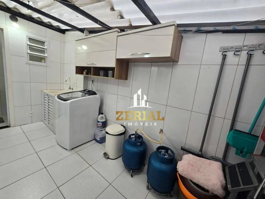 Sobrado com 2 quartos à venda, 79m2 em Sao Caetano Do Sul - SP - imagem 6 Foto 6 de Sobrado com 2 quartos à venda, 79m2 em Sao Caetano Do Sul - SP