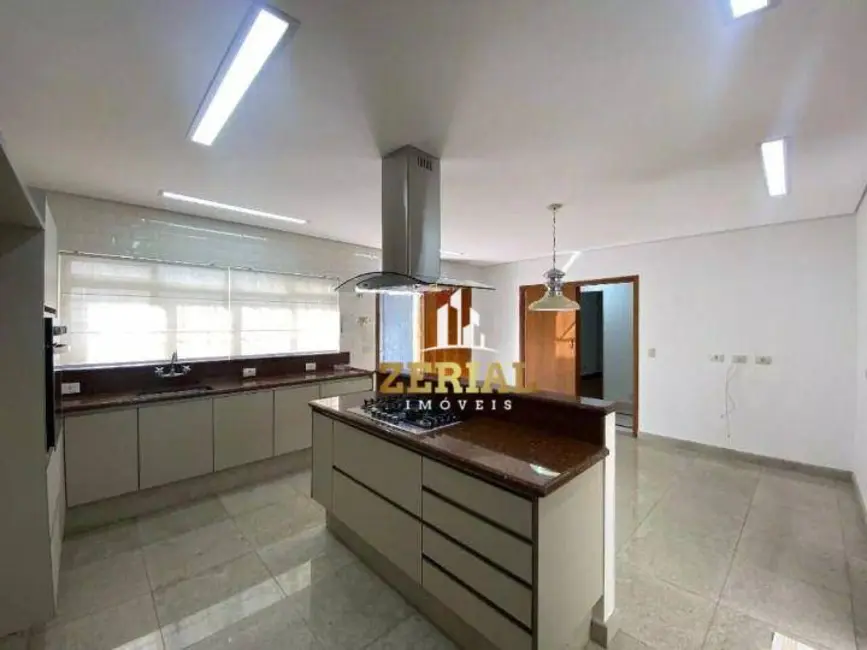 Foto 4 de Casa com 3 quartos para alugar, 500m2 em Osvaldo Cruz, Sao Caetano Do Sul - SP