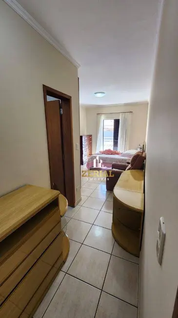 Foto 9 de Sobrado com 3 quartos à venda, 400m2 em Santa Paula, Sao Caetano Do Sul - SP