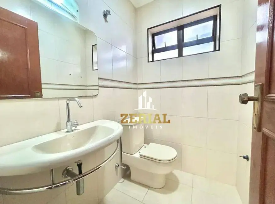 Foto 7 de Sobrado com 5 quartos para alugar, 250m2 em Jardim Avelino, São Paulo - SP