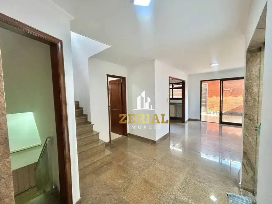 Foto 6 de Sobrado com 5 quartos para alugar, 250m2 em Jardim Avelino, São Paulo - SP