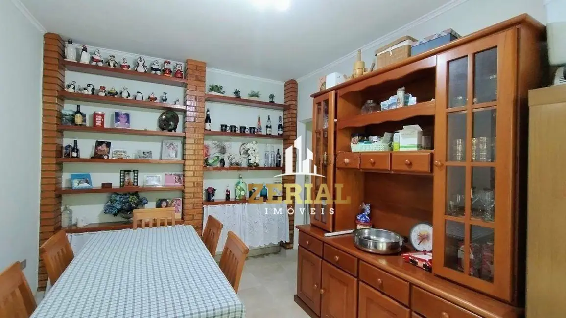 Casa com 3 quartos à venda, 346m2 em Santa Paula, Sao Caetano Do Sul - SP - imagem 4 Foto 4 de Casa com 3 quartos à venda, 346m2 em Santa Paula, Sao Caetano Do Sul - SP