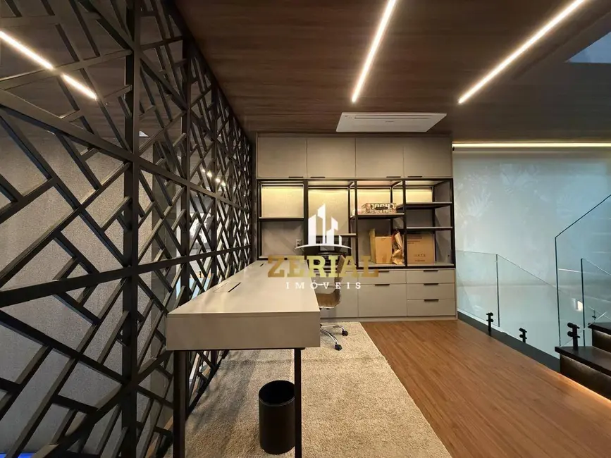 Sobrado com 5 quartos à venda, 495m2 em Cerâmica, Sao Caetano Do Sul - SP - imagem 9 Foto 9 de Sobrado com 5 quartos à venda, 495m2 em Cerâmica, Sao Caetano Do Sul - SP