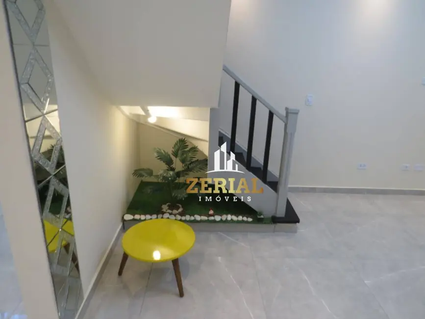 Sobrado com 3 quartos à venda, 68m2 em Santo Antônio, Sao Caetano Do Sul - SP - imagem 3 Foto 3 de Sobrado com 3 quartos à venda, 68m2 em Santo Antônio, Sao Caetano Do Sul - SP