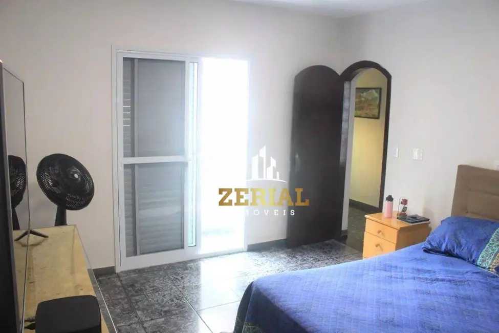 Sobrado com 3 quartos à venda, 150m2 em Cerâmica, Sao Caetano Do Sul - SP - imagem 7 Foto 7 de Sobrado com 3 quartos à venda, 150m2 em Cerâmica, Sao Caetano Do Sul - SP