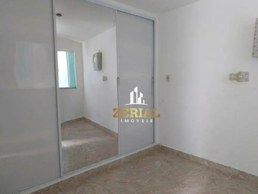 Sobrado com 4 quartos à venda, 150m2 em Olímpico, Sao Caetano Do Sul - SP - imagem 4 Foto 4 de Sobrado com 4 quartos à venda, 150m2 em Olímpico, Sao Caetano Do Sul - SP