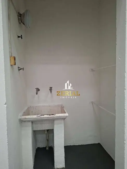 Armazém / Galpão à venda e para alugar, 315m2 em São João Clímaco, São Paulo - SP - imagem 8 Foto 8 de Armazém / Galpão à venda e para alugar, 315m2 em São João Clímaco, São Paulo - SP