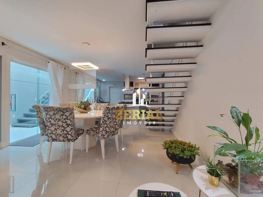 Foto 3 de Sobrado com 3 quartos à venda, 112m2 em Olímpico, Sao Caetano Do Sul - SP