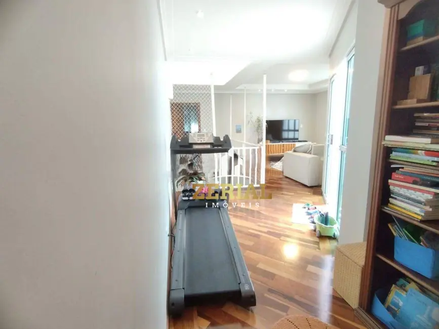 Foto 3 de Sobrado com 4 quartos à venda, 230m2 em Santo Antônio, Sao Caetano Do Sul - SP
