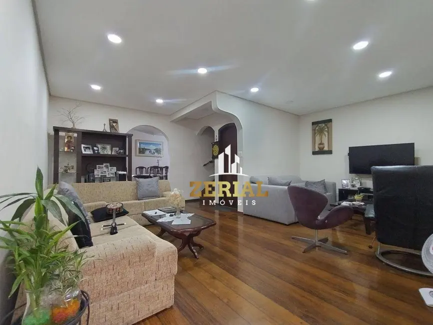 Sobrado com 3 quartos à venda, 120m2 em Barcelona, Sao Caetano Do Sul - SP - imagem 1 Foto 1 de Sobrado com 3 quartos à venda, 120m2 em Barcelona, Sao Caetano Do Sul - SP