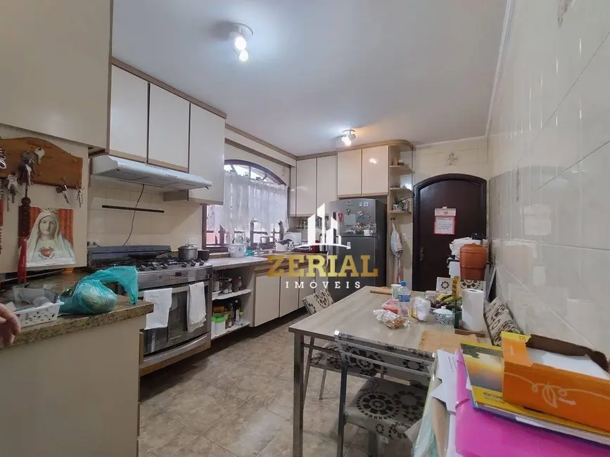 Sobrado com 3 quartos à venda, 120m2 em Barcelona, Sao Caetano Do Sul - SP - imagem 3 Foto 3 de Sobrado com 3 quartos à venda, 120m2 em Barcelona, Sao Caetano Do Sul - SP