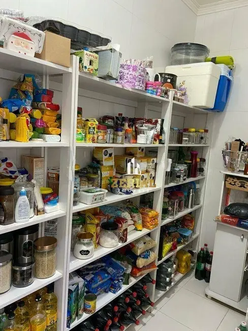 Sobrado com 4 quartos à venda, 240m2 em Santa Maria, Sao Caetano Do Sul - SP - imagem 6 Foto 6 de Sobrado com 4 quartos à venda, 240m2 em Santa Maria, Sao Caetano Do Sul - SP