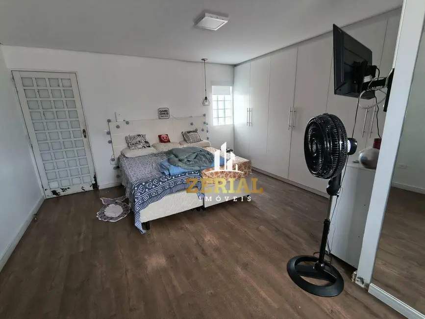 Foto 8 de Sobrado com 4 quartos para alugar, 165m2 em Olímpico, Sao Caetano Do Sul - SP