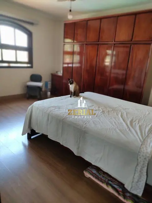 Sobrado com 4 quartos à venda, 132m2 em Santa Maria, Sao Caetano Do Sul - SP - imagem 7 Foto 7 de Sobrado com 4 quartos à venda, 132m2 em Santa Maria, Sao Caetano Do Sul - SP