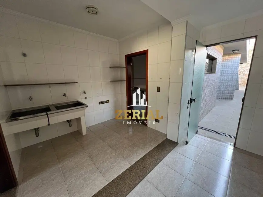 Casa com 3 quartos à venda, 376m2 em Jardim São Caetano, Sao Caetano Do Sul - SP - imagem 5 Foto 5 de Casa com 3 quartos à venda, 376m2 em Jardim São Caetano, Sao Caetano Do Sul - SP