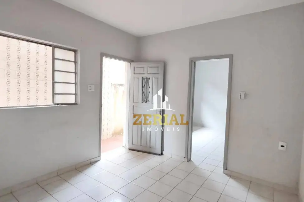 Casa com 2 quartos à venda, 117m2 em Olímpico, Sao Caetano Do Sul - SP - imagem 1 Foto 1 de Casa com 2 quartos à venda, 117m2 em Olímpico, Sao Caetano Do Sul - SP