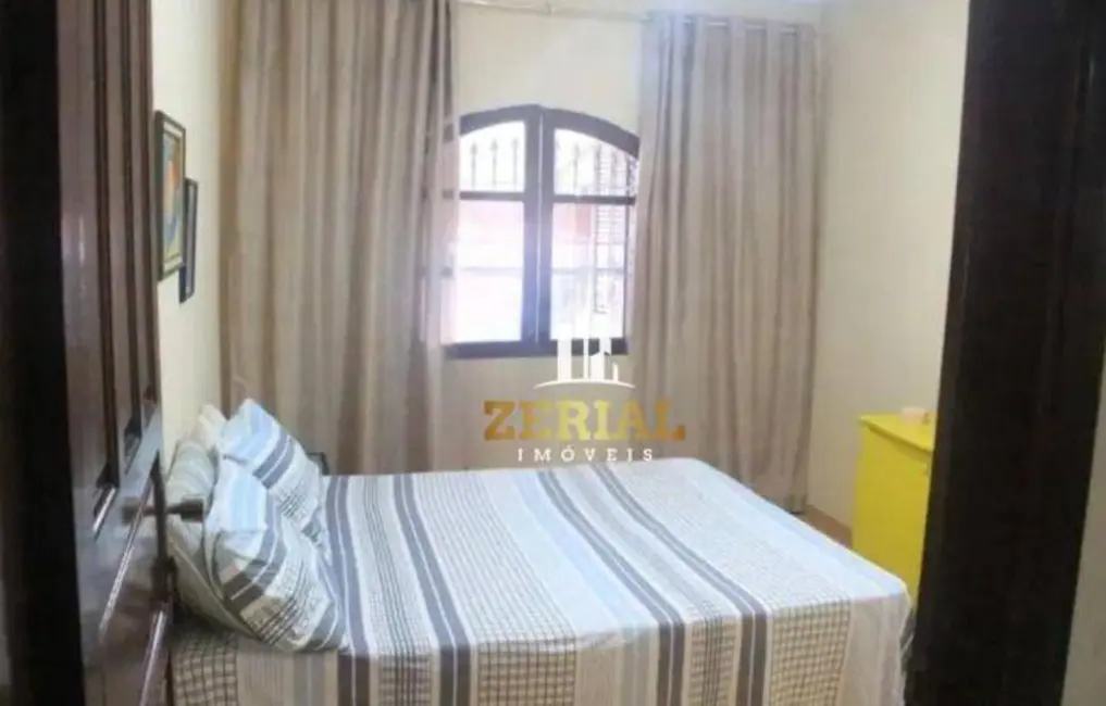 Casa com 4 quartos à venda, 170m2 em Vila Palmares, Santo Andre - SP - imagem 9 Foto 9 de Casa com 4 quartos à venda, 170m2 em Vila Palmares, Santo Andre - SP