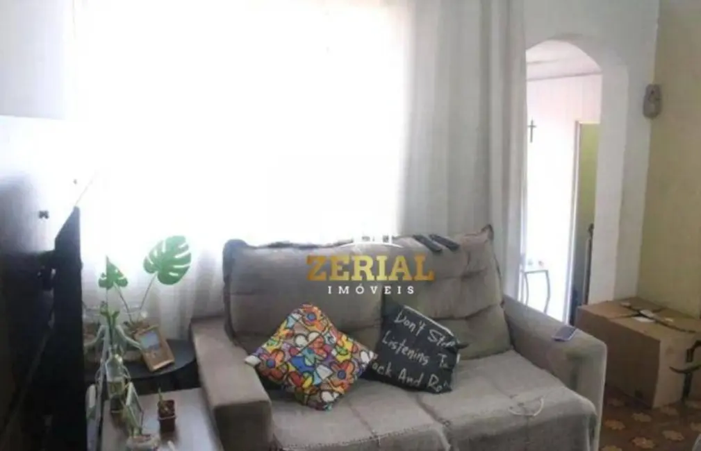 Casa com 4 quartos à venda, 170m2 em Vila Palmares, Santo Andre - SP - imagem 4 Foto 4 de Casa com 4 quartos à venda, 170m2 em Vila Palmares, Santo Andre - SP