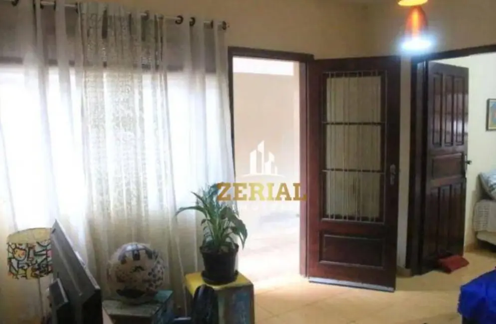 Casa com 4 quartos à venda, 170m2 em Vila Palmares, Santo Andre - SP - imagem 5 Foto 5 de Casa com 4 quartos à venda, 170m2 em Vila Palmares, Santo Andre - SP