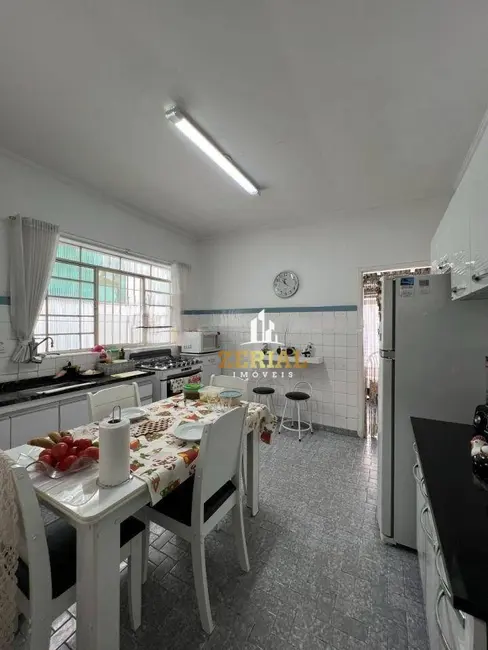Foto 3 de Casa com 2 quartos à venda, 240m2 em Cerâmica, Sao Caetano Do Sul - SP