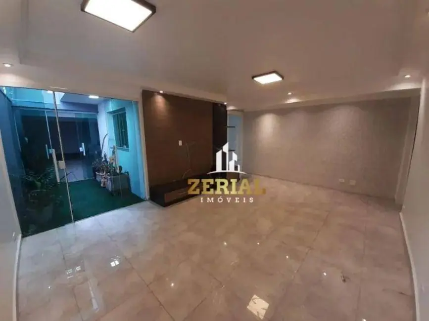 Sobrado com 3 quartos à venda, 119m2 em Cerâmica, Sao Caetano Do Sul - SP - imagem 1 Foto 1 de Sobrado com 3 quartos à venda, 119m2 em Cerâmica, Sao Caetano Do Sul - SP
