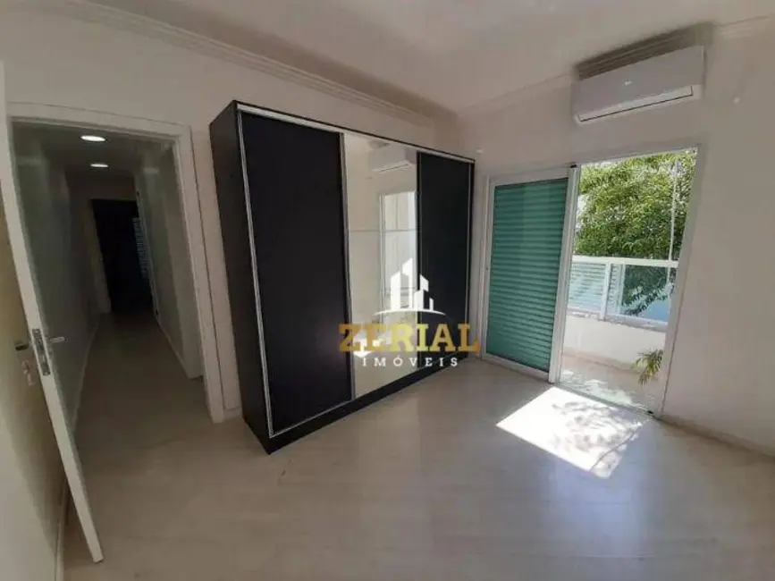 Sobrado com 3 quartos à venda, 119m2 em Cerâmica, Sao Caetano Do Sul - SP - imagem 8 Foto 8 de Sobrado com 3 quartos à venda, 119m2 em Cerâmica, Sao Caetano Do Sul - SP