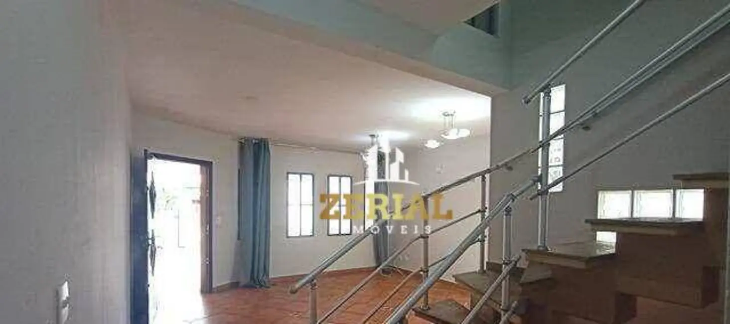 Sobrado com 3 quartos à venda e para alugar, 150m2 em Olímpico, Sao Caetano Do Sul - SP - imagem 2 Foto 2 de Sobrado com 3 quartos à venda e para alugar, 150m2 em Olímpico, Sao Caetano Do Sul - SP
