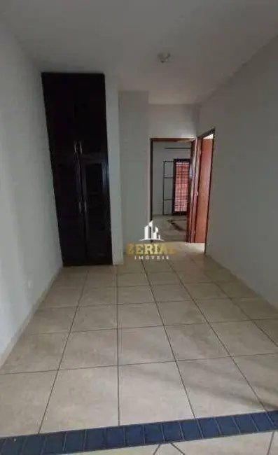 Sobrado com 3 quartos à venda e para alugar, 150m2 em Olímpico, Sao Caetano Do Sul - SP - imagem 7 Foto 7 de Sobrado com 3 quartos à venda e para alugar, 150m2 em Olímpico, Sao Caetano Do Sul - SP