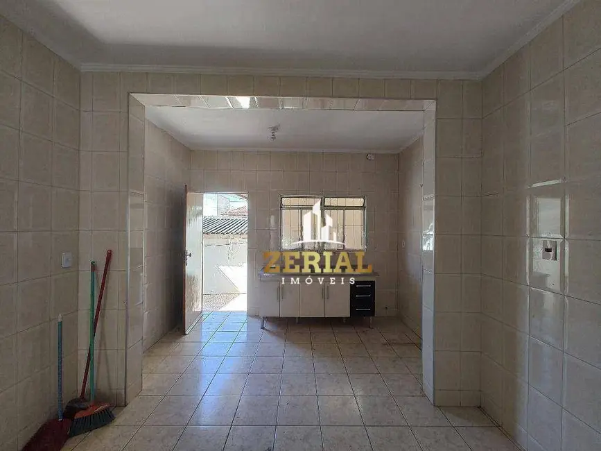 Foto 3 de Casa com 2 quartos para alugar, 256m2 em Santa Paula, Sao Caetano Do Sul - SP