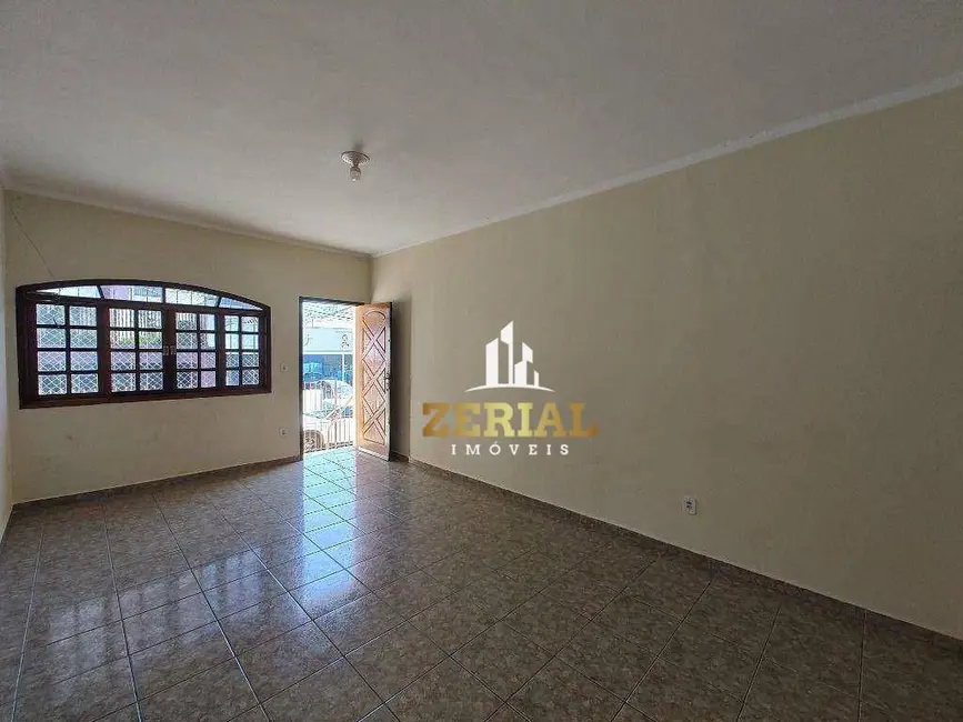 Foto 1 de Casa com 2 quartos para alugar, 256m2 em Santa Paula, Sao Caetano Do Sul - SP