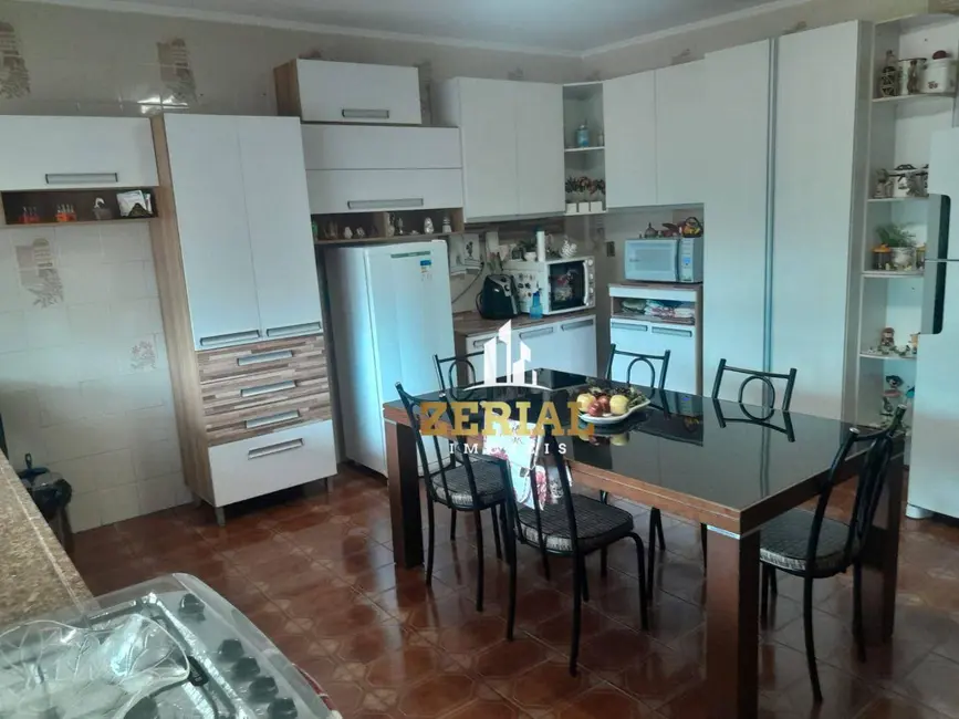 Sobrado com 3 quartos à venda, 110m2 em Barcelona, Sao Caetano Do Sul - SP - imagem 3 Foto 3 de Sobrado com 3 quartos à venda, 110m2 em Barcelona, Sao Caetano Do Sul - SP