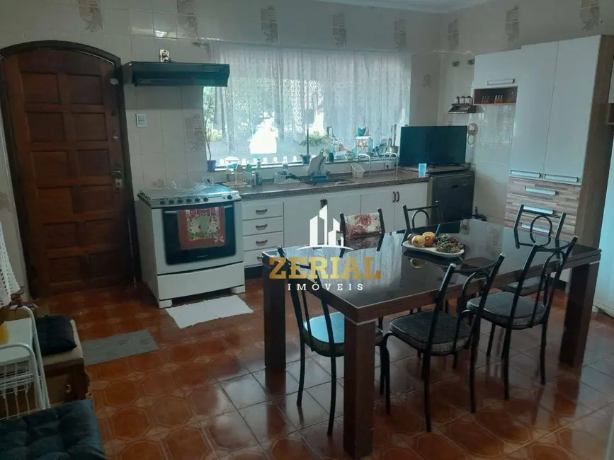 Sobrado com 3 quartos à venda, 110m2 em Barcelona, Sao Caetano Do Sul - SP - imagem 4 Foto 4 de Sobrado com 3 quartos à venda, 110m2 em Barcelona, Sao Caetano Do Sul - SP