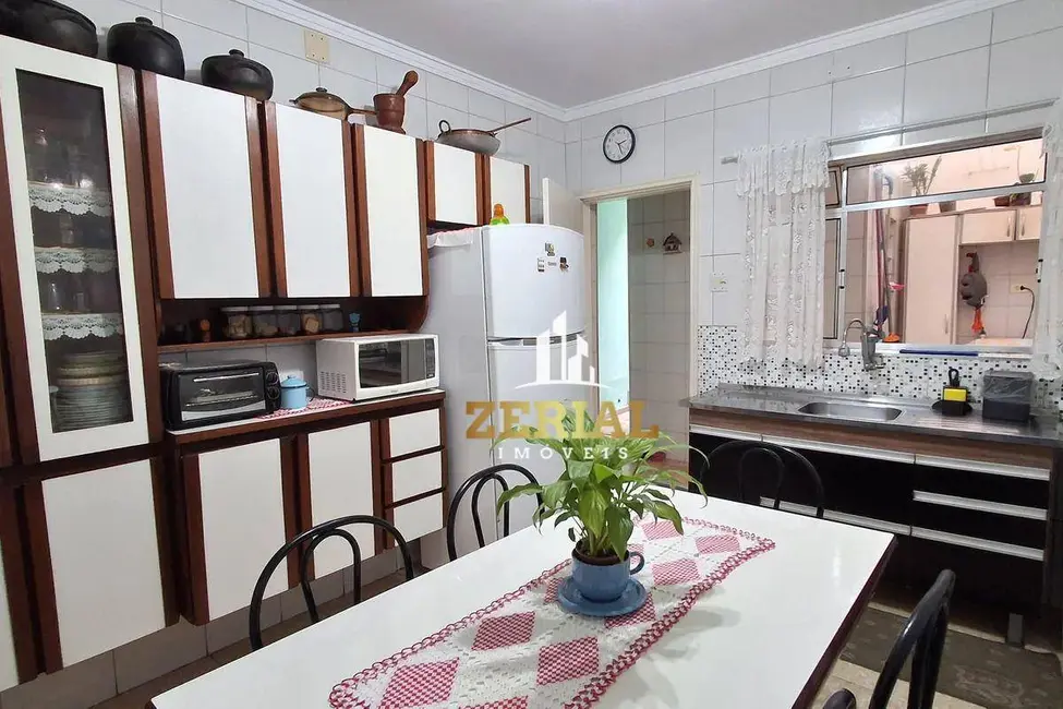 Foto 3 de Sobrado com 2 quartos à venda, 267m2 em Santa Maria, Sao Caetano Do Sul - SP
