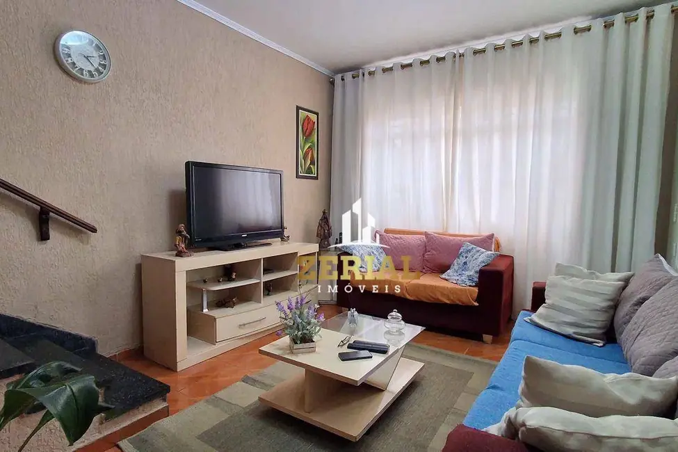 Foto 1 de Sobrado com 2 quartos à venda, 267m2 em Santa Maria, Sao Caetano Do Sul - SP