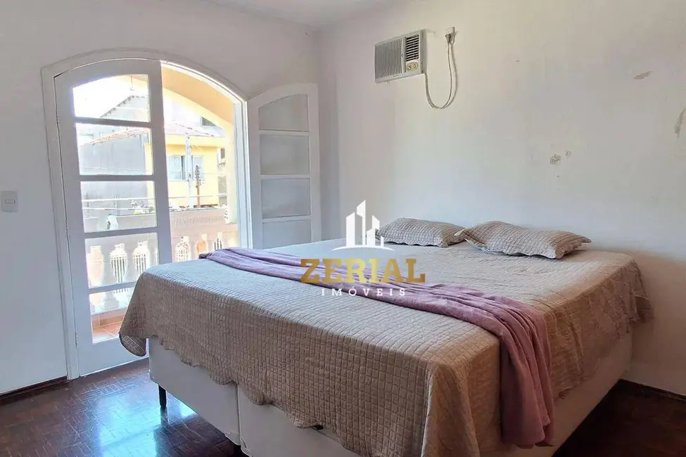 Sobrado com 3 quartos à venda, 170m2 em Nova Gerty, Sao Caetano Do Sul - SP - imagem 9 Foto 9 de Sobrado com 3 quartos à venda, 170m2 em Nova Gerty, Sao Caetano Do Sul - SP