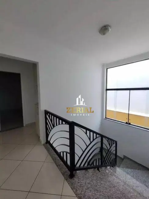 Sobrado com 3 quartos para alugar, 345m2 em Santa Paula, Sao Caetano Do Sul - SP - imagem 8 Foto 8 de Sobrado com 3 quartos para alugar, 345m2 em Santa Paula, Sao Caetano Do Sul - SP