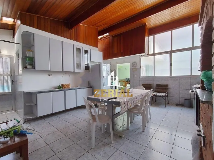 Casa com 2 quartos à venda, 180m2 em Sao Caetano Do Sul - SP - imagem 7 Foto 7 de Casa com 2 quartos à venda, 180m2 em Sao Caetano Do Sul - SP