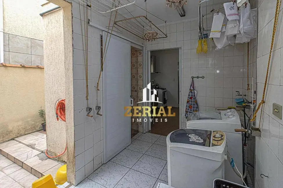 Sobrado com 4 quartos à venda, 150m2 em Jardim Santa Cruz (Sacomã), São Paulo - SP - imagem 9 Foto 9 de Sobrado com 4 quartos à venda, 150m2 em Jardim Santa Cruz (Sacomã), São Paulo - SP