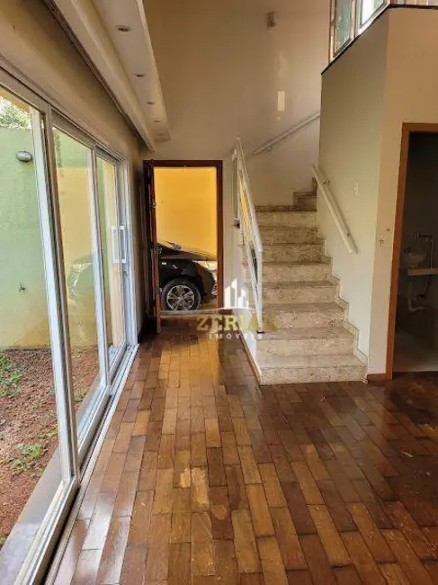 Sobrado com 3 quartos à venda, 350m2 em Bosque da Saúde, São Paulo - SP - imagem 2 Foto 2 de Sobrado com 3 quartos à venda, 350m2 em Bosque da Saúde, São Paulo - SP