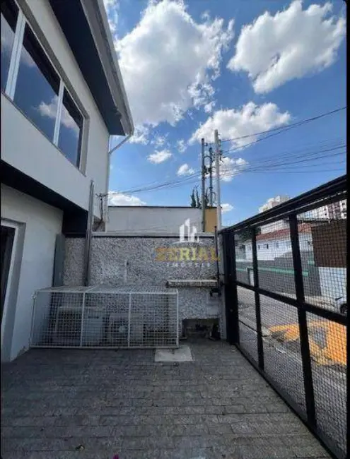 Sobrado para alugar, 342m2 em Santa Paula, Sao Caetano Do Sul - SP - imagem 1 Foto 1 de Sobrado para alugar, 342m2 em Santa Paula, Sao Caetano Do Sul - SP