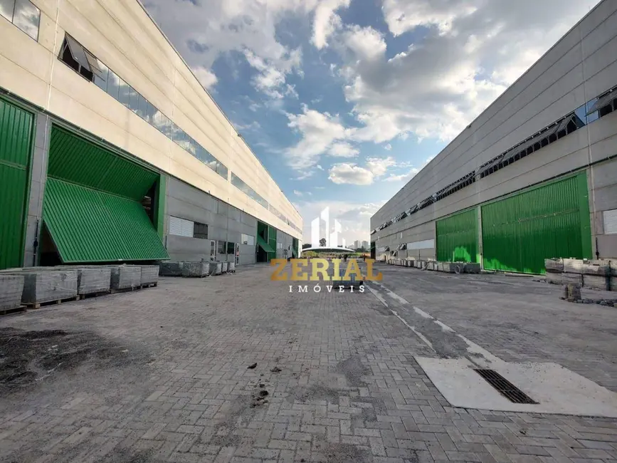 Armazém / Galpão para alugar, 1192m2 em Parque Jaçatuba, Santo Andre - SP - imagem 1 Foto 1 de Armazém / Galpão para alugar, 1192m2 em Parque Jaçatuba, Santo Andre - SP