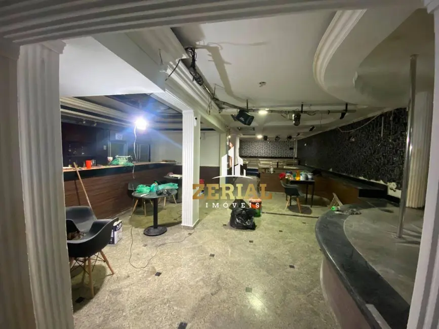 Sobrado com 7 quartos à venda e para alugar, 311m2 em Vila Santa Eulalia, São Paulo - SP - imagem 5 Foto 5 de Sobrado com 7 quartos à venda e para alugar, 311m2 em Vila Santa Eulalia, São Paulo - SP