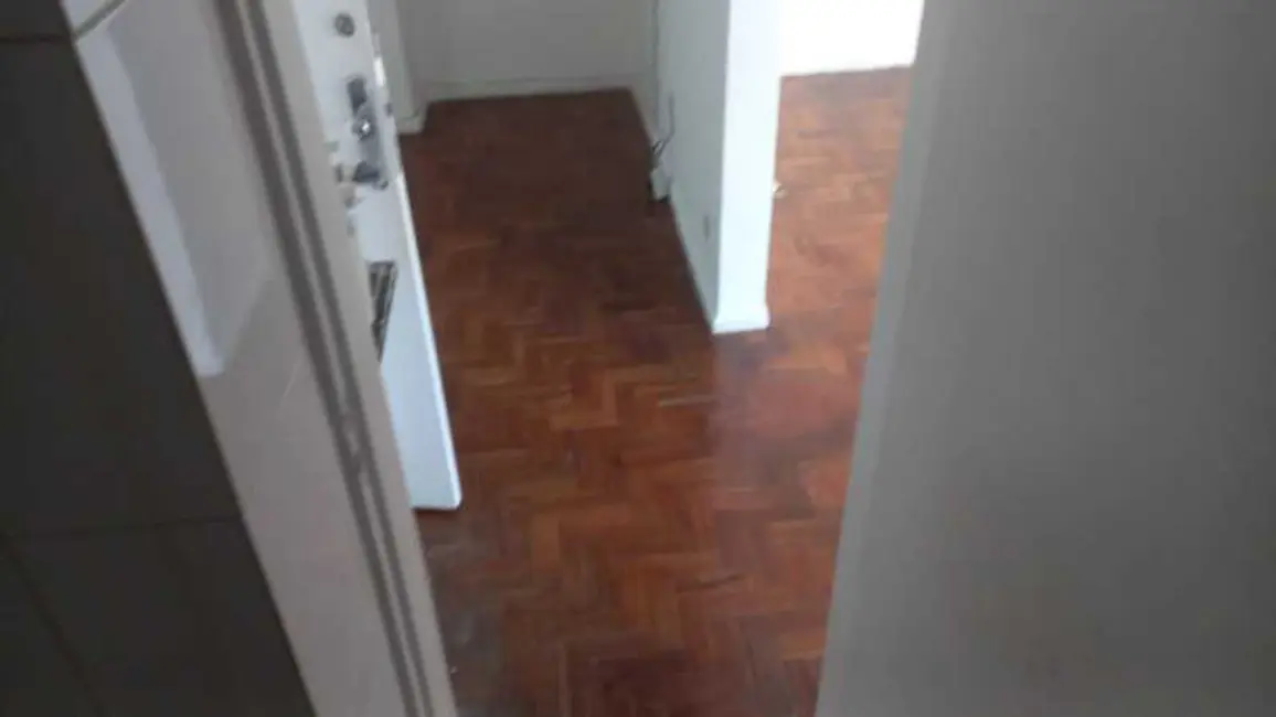 Sala Comercial à venda, 52m2 em Rio De Janeiro - RJ - imagem 9 Foto 9 de Sala Comercial à venda, 52m2 em Rio De Janeiro - RJ