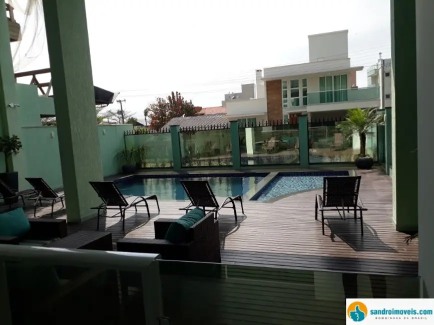 Foto 3 de Apartamento com 3 quartos à venda em Bombinhas - SC