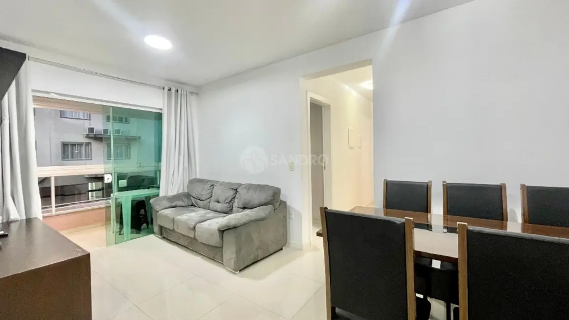 Apartamento com 2 quartos à venda, 70m2 em Bombinhas - SC - imagem 6 Foto 6 de Apartamento com 2 quartos à venda, 70m2 em Bombinhas - SC
